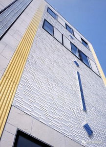 材料與機械的共舞 現代建筑設計中的創新應用與協同發展